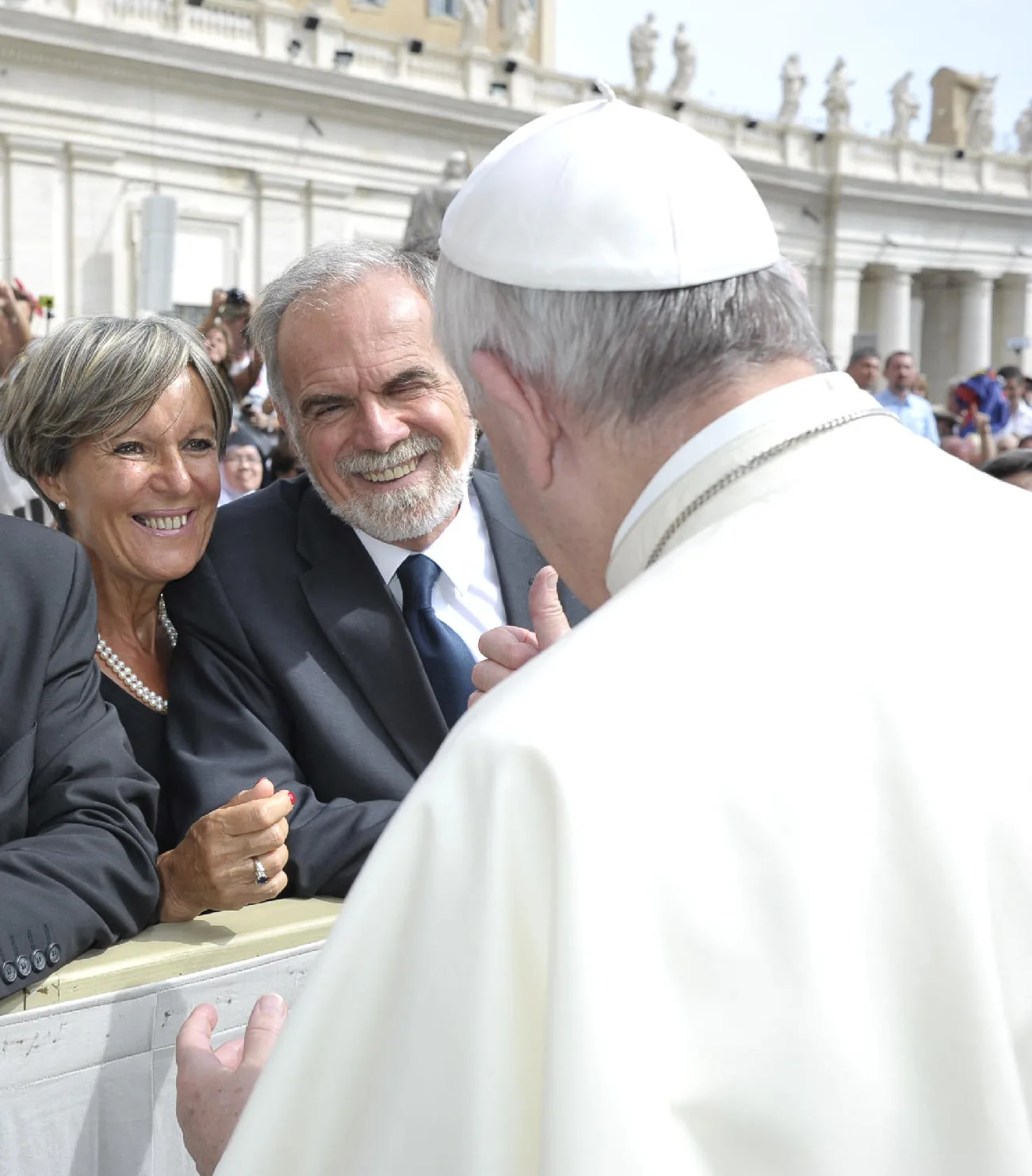 Con la moglie e Papa Francesco - Piazza San Pietro